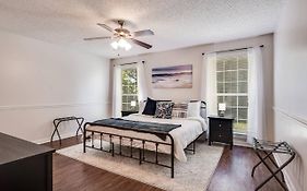 Bermuda Drive Abode